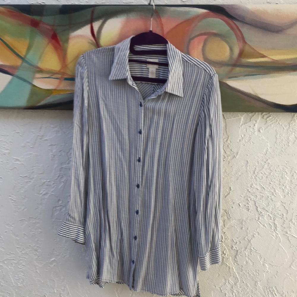⭕️Free if bundled with an item ⭕️ Chico’s Blouse !